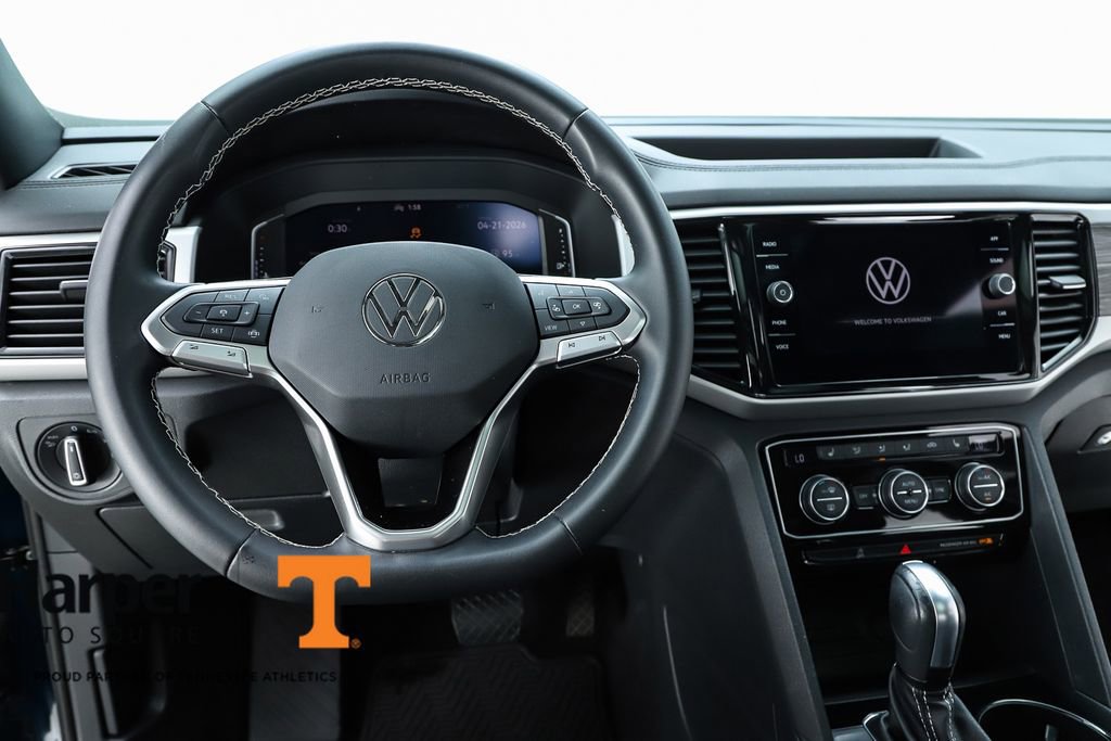 Used 2023 Volkswagen Atlas Cross Sport SE w/ Panoramic Sunroof Package FWD image 59