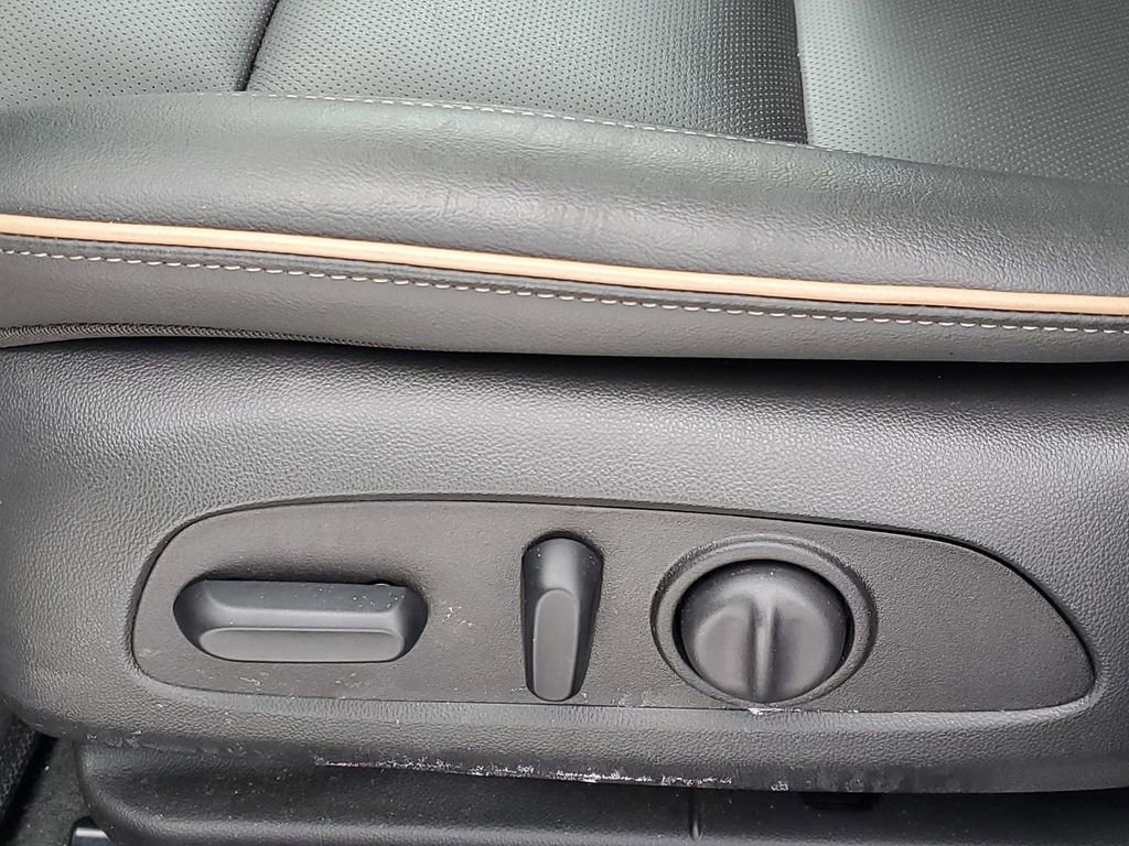 Certified 2025 Buick Envista Avenir image 7