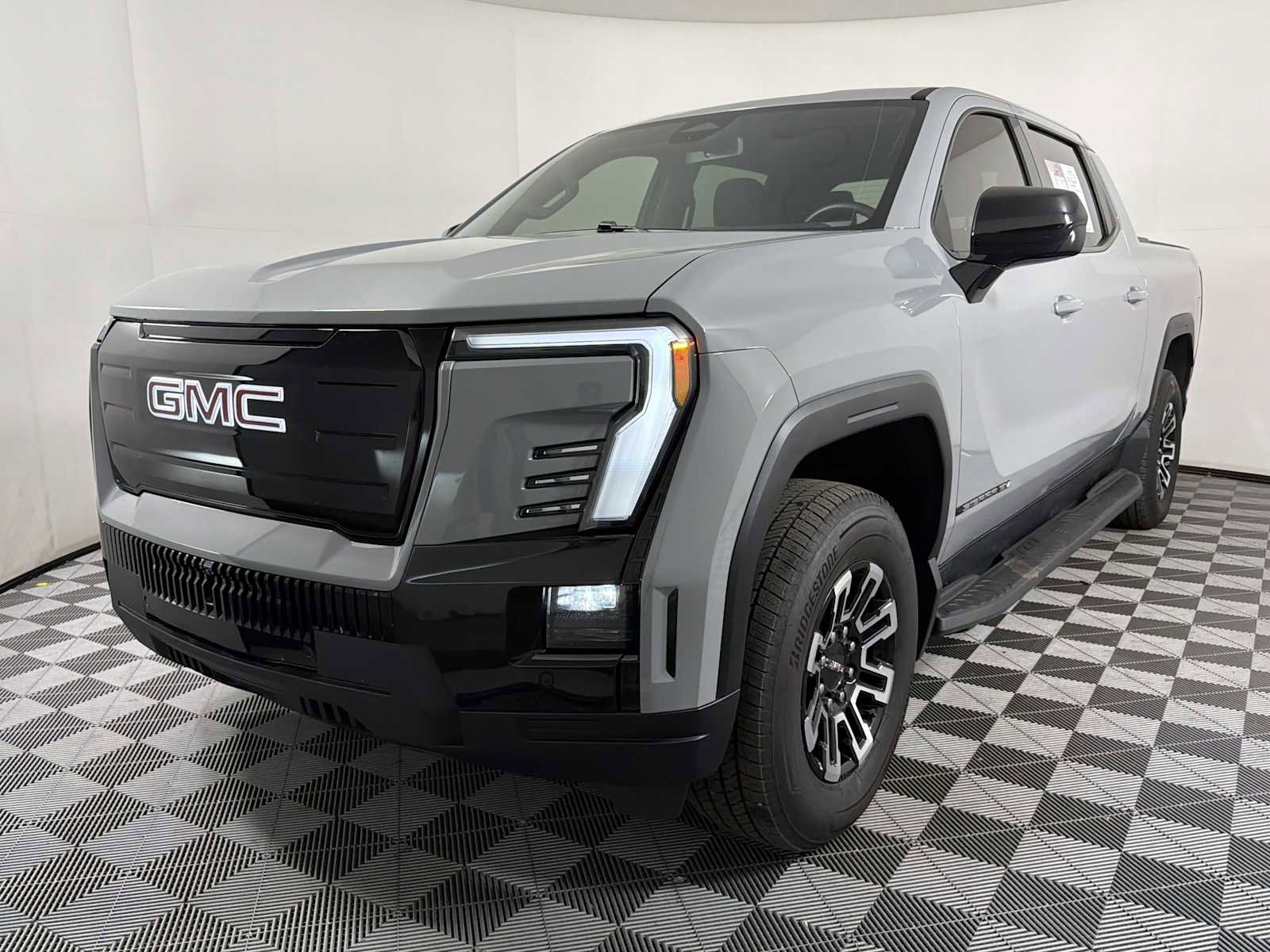 Used 2026 GMC Sierra EV Elevation AWD/4WD image 3