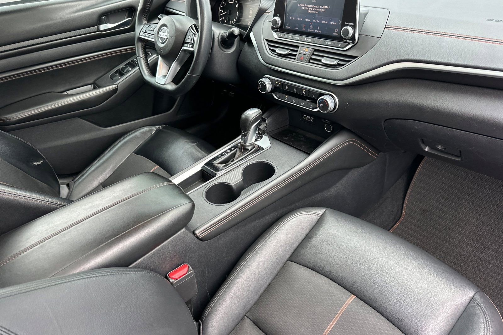 Used 2020 Nissan Altima 2.5 SR w/ Premium Package image 15