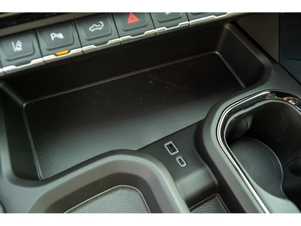 New 2026 GMC Sierra 2500 AT4 w/ AT4 Premium Plus Package AWD/4WD image 28