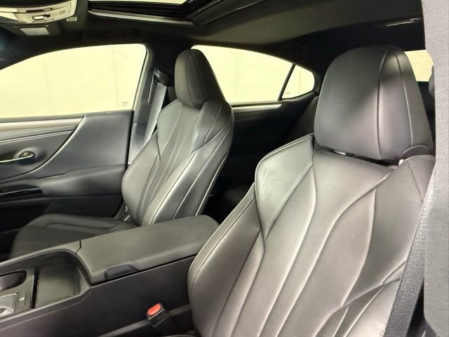 Used 2023 Lexus ES 350 F Sport image 18