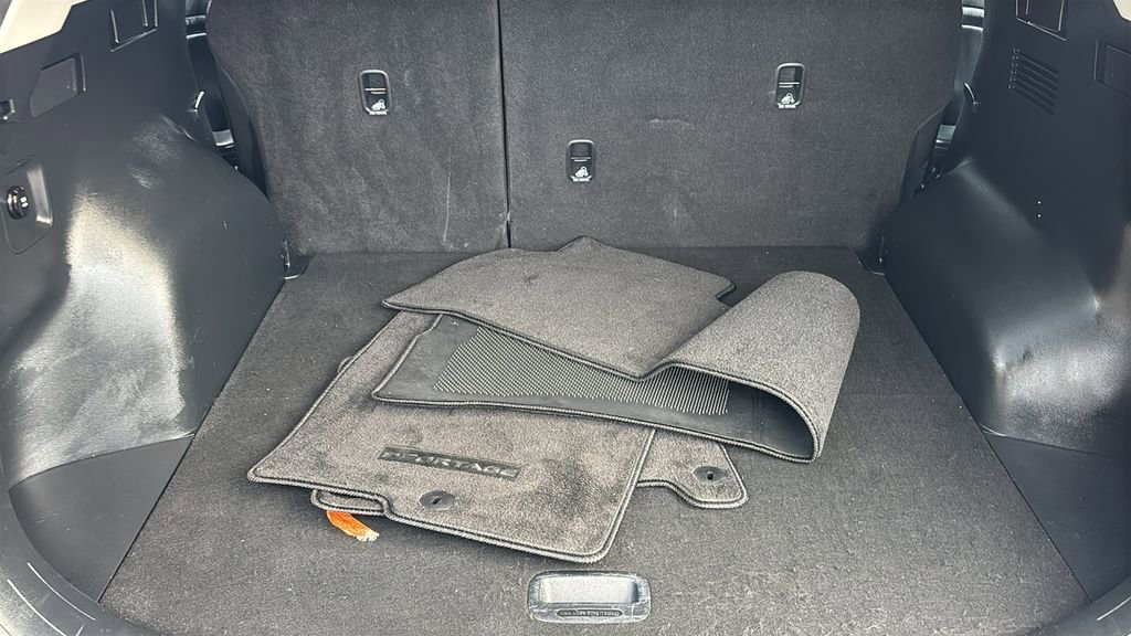 Used 2023 Kia Sportage EX image 30