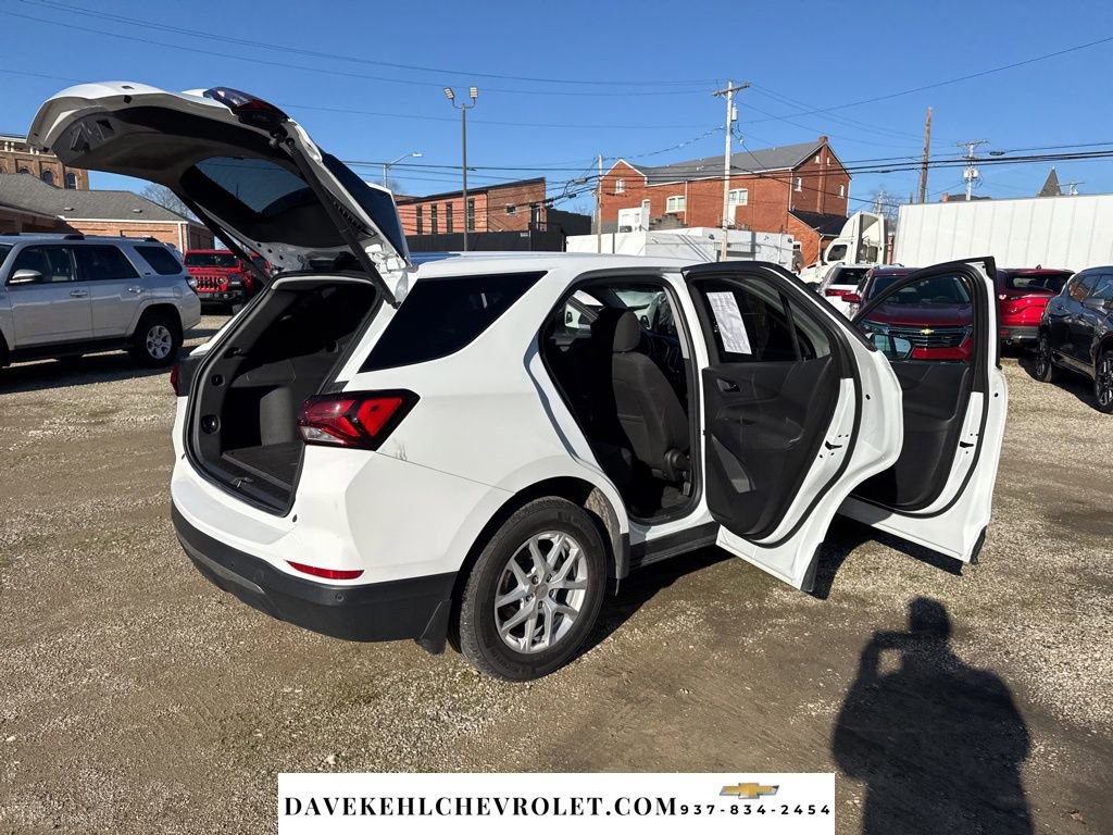 Used 2023 Chevrolet Equinox LT image 29