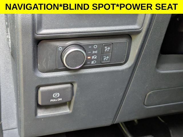 Used 2022 Ford Expedition XLT AWD/4WD image 13