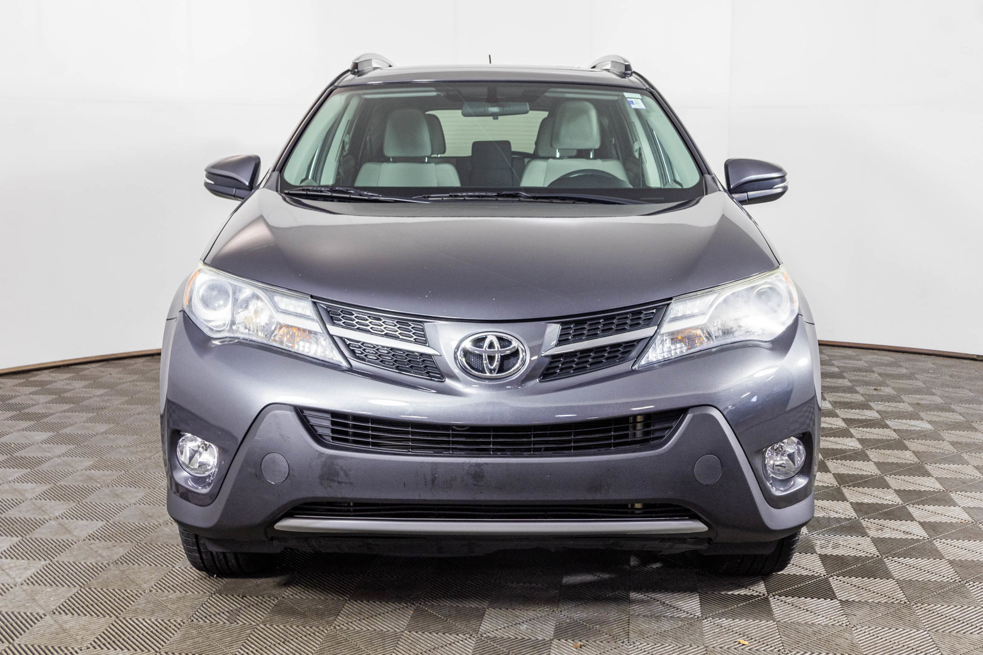 Used 2013 Toyota RAV4 XLE FWD image 11