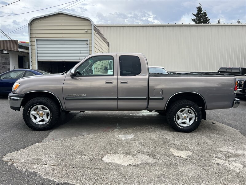 Used 2002 Toyota Tundra SR5 AWD/4WD image 2