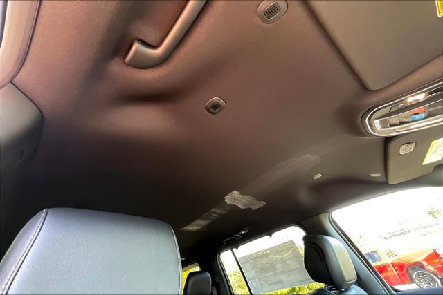 New 2024 Jeep Wagoneer L 4WD w/ Convenience Group I image 26