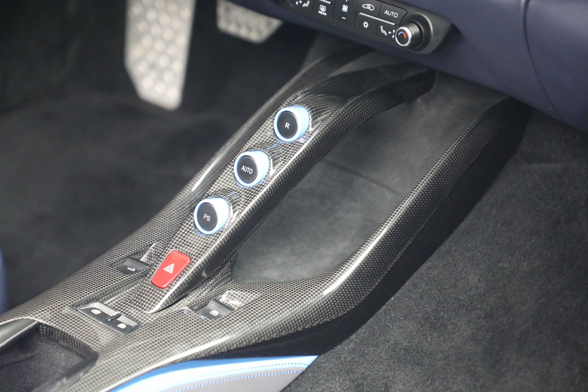 Certified 2022 Ferrari 812 GTS RWD image 22