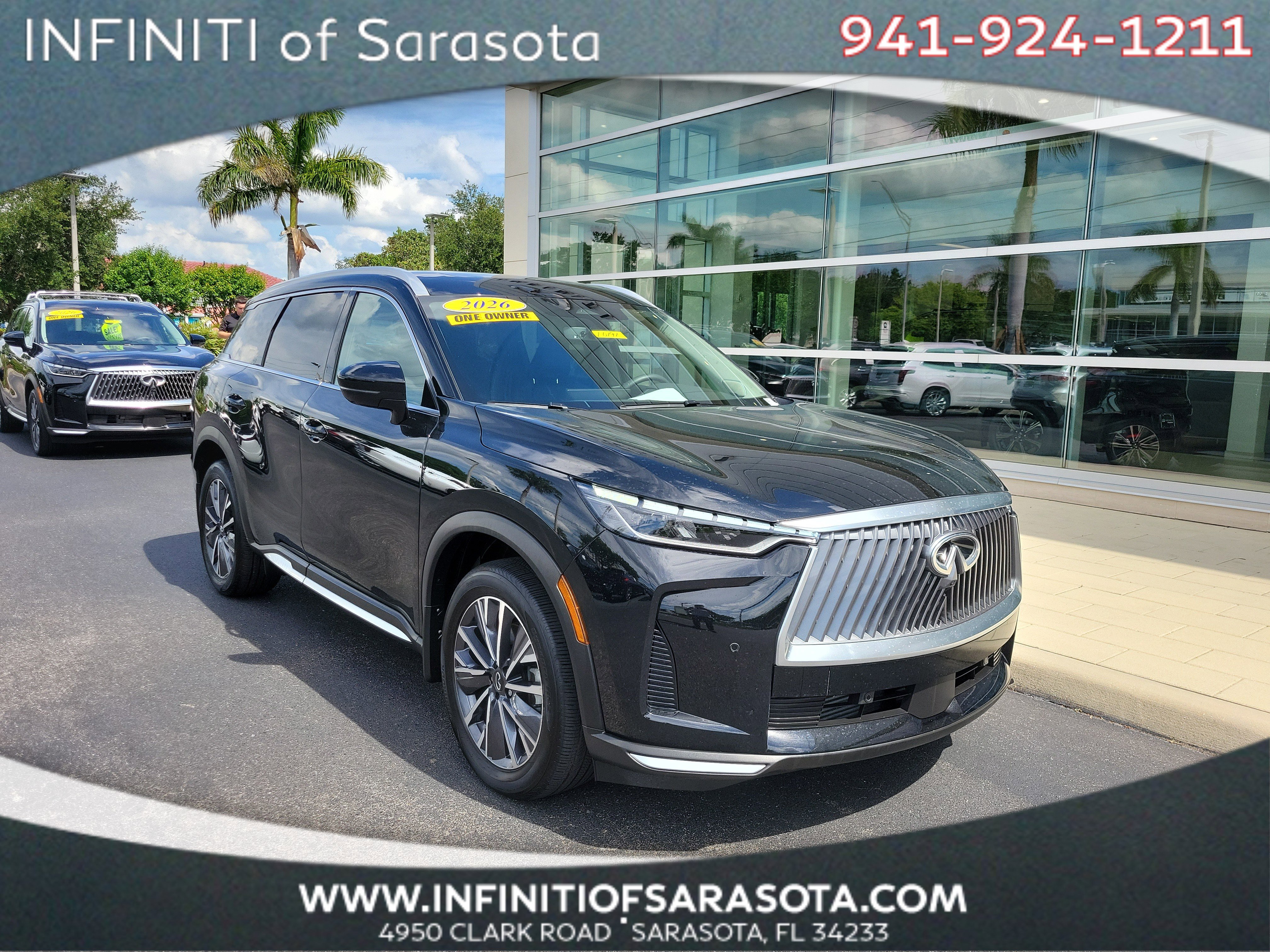 Certified 2026 INFINITI QX60 Luxe w/ Cargo Package FWD image 1