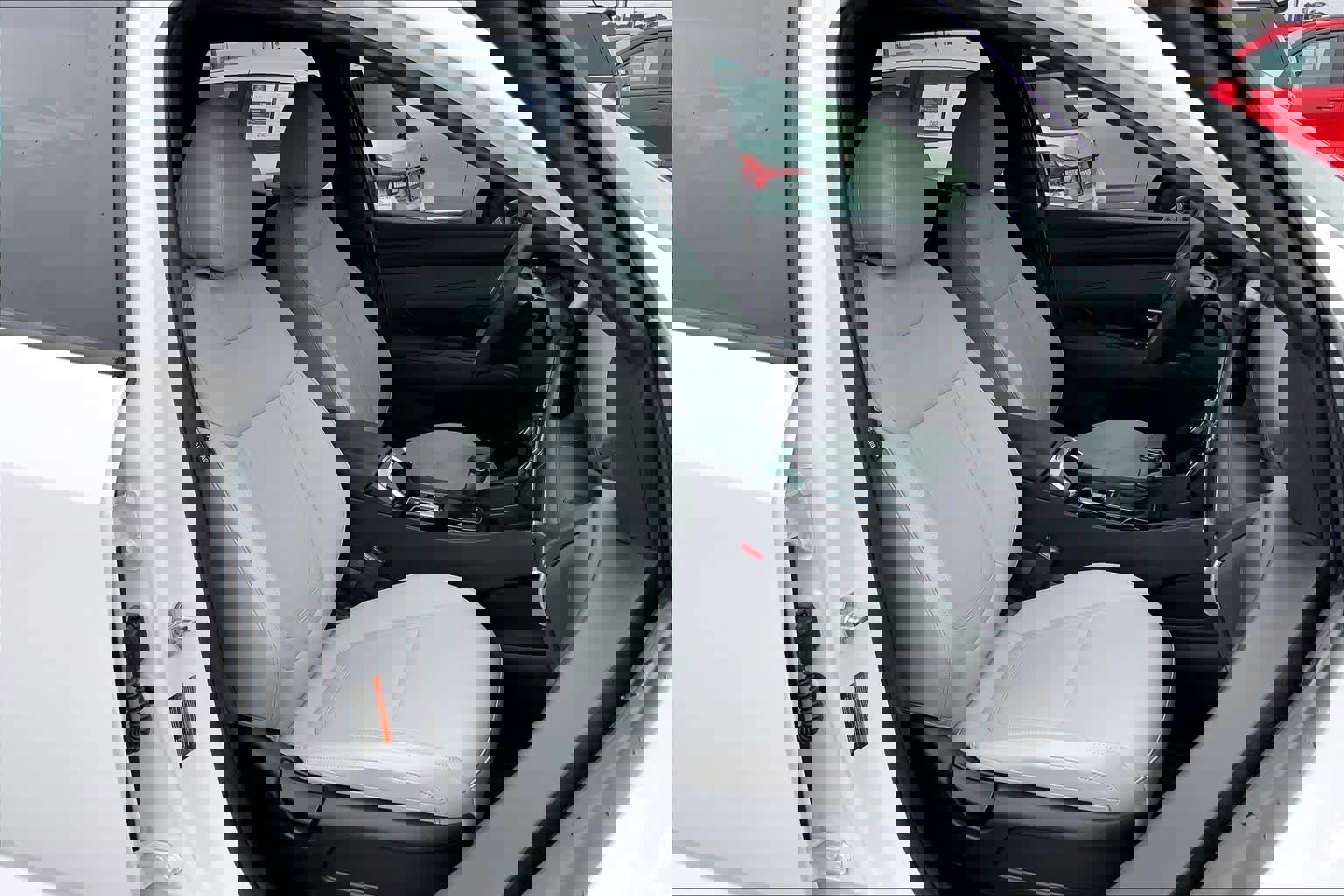 Used 2025 Hyundai Santa Cruz SEL image 9