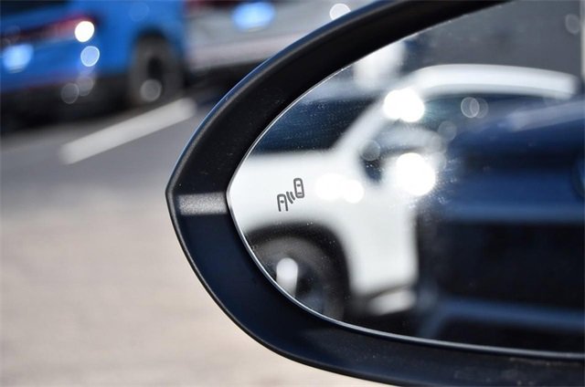 Certified 2025 Volkswagen Jetta S image 10