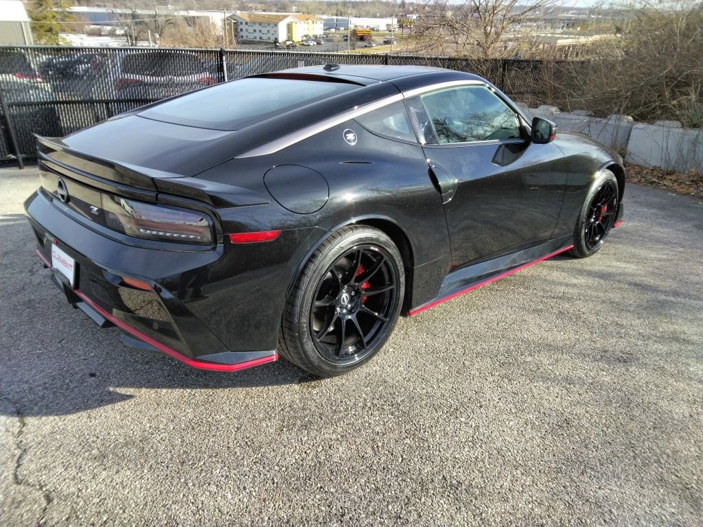 Used 2024 Nissan Z NISMO w/ Floor Mat Package image 4