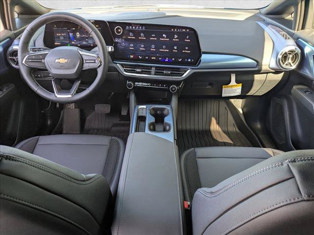 New 2026 Chevrolet Equinox EV LT w/ LPO, Blackout Package FWD image 15