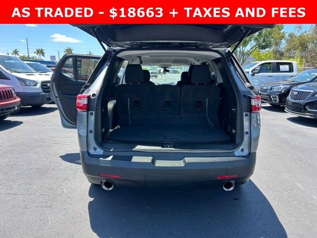 Used 2021 Chevrolet Traverse LS FWD image 17