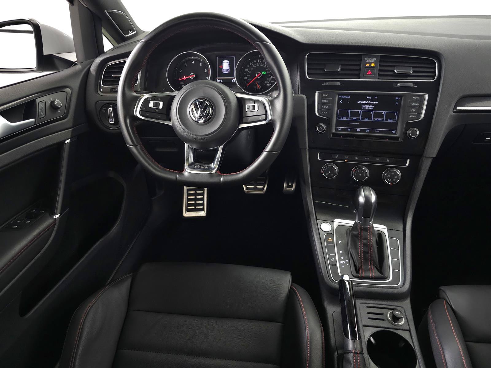 Used 2016 Volkswagen GTI SE FWD image 15