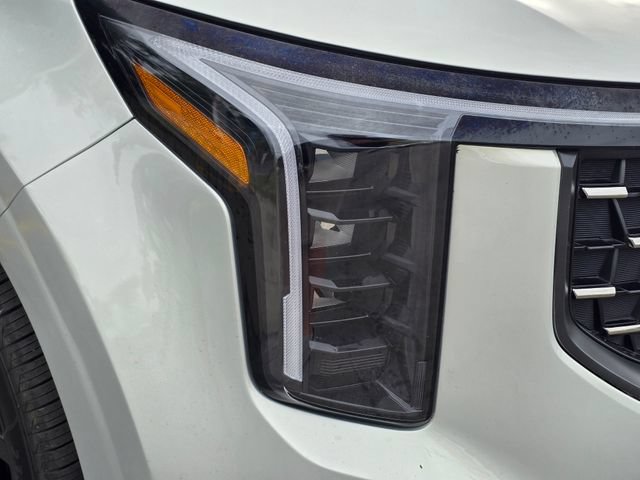 Used 2025 Kia Carnival SX FWD image 5