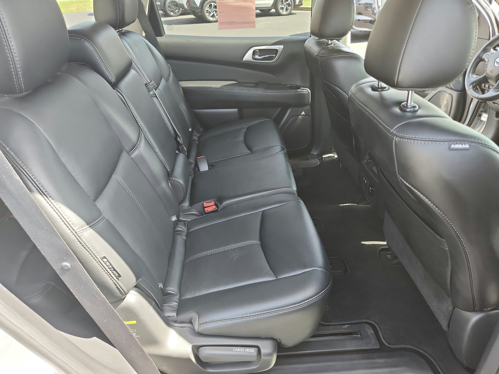 Used 2019 Nissan Pathfinder SL AWD/4WD image 52
