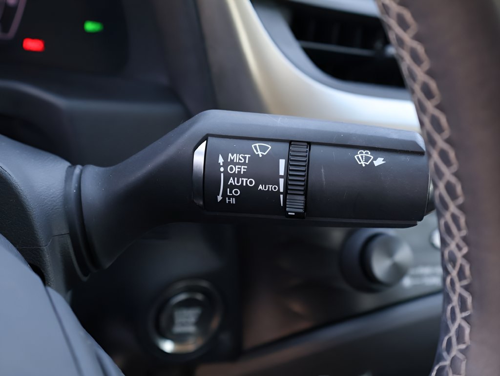 Used 2019 Lexus ES 350 w/ Premium Package FWD image 31