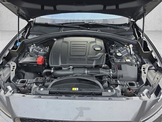 Used 2019 Jaguar F-PACE Premium AWD/4WD image 30