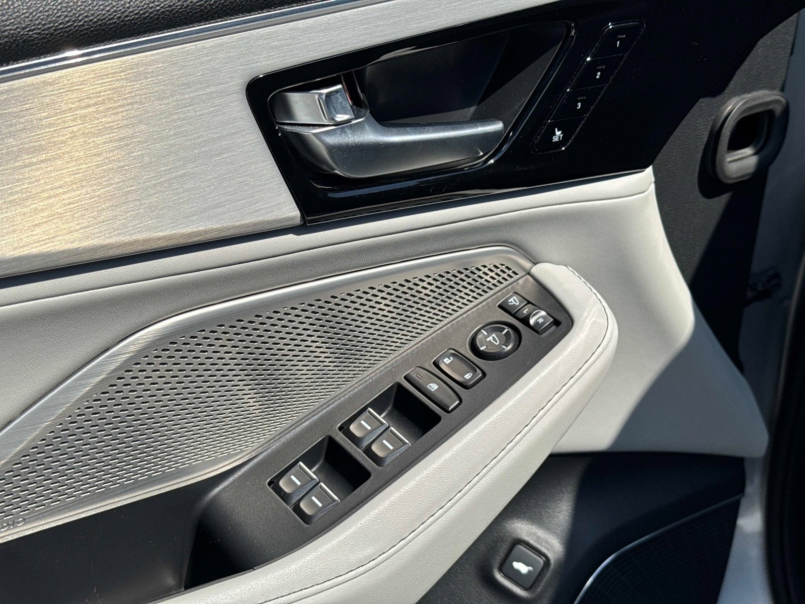 Used 2022 Acura MDX FWD w/ Technology Package image 20