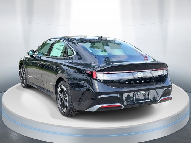 New 2026 Hyundai Sonata SEL FWD image 3