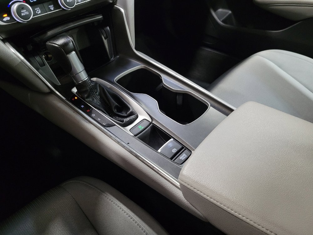Used 2019 Honda Accord LX image 26