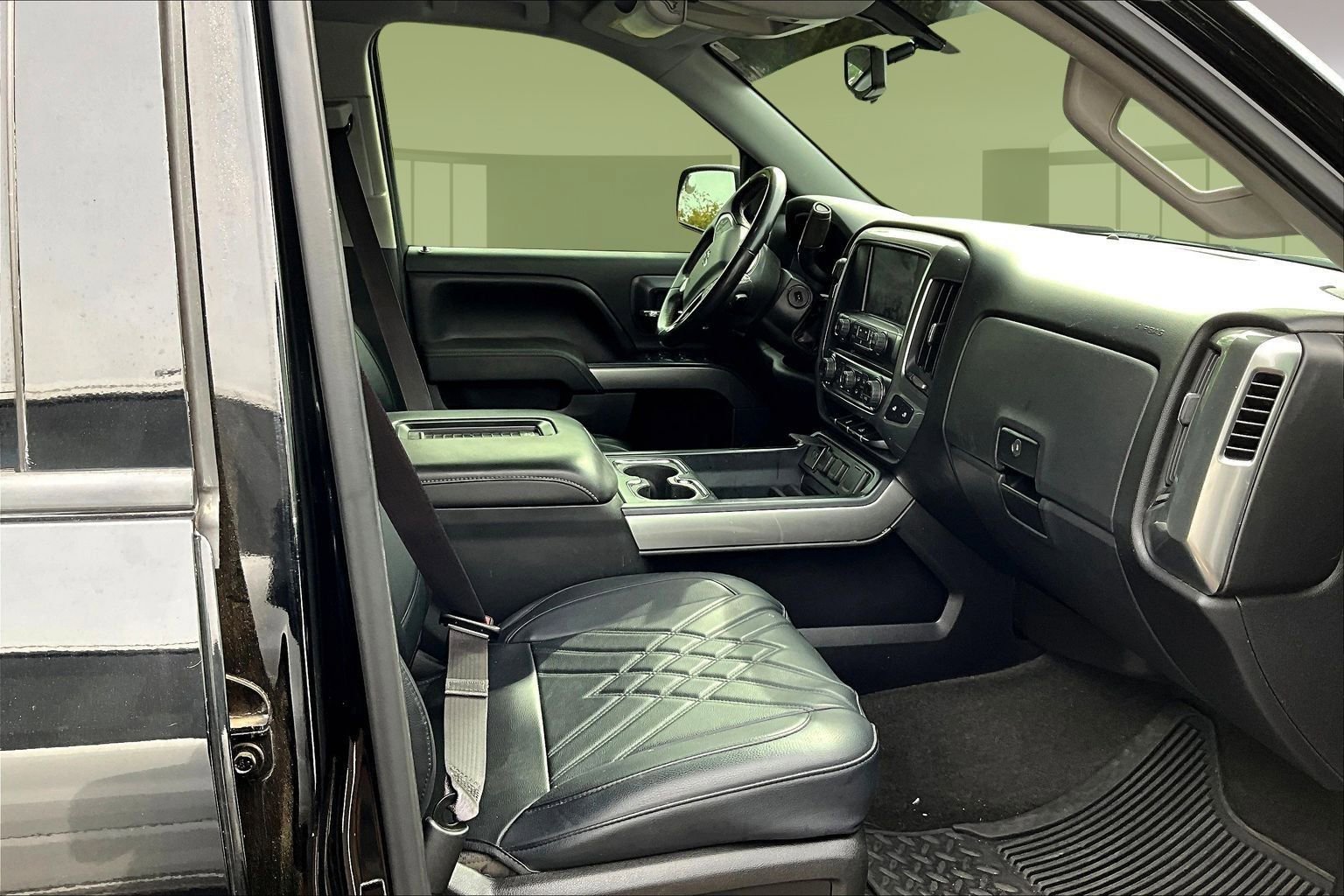 Used 2017 Chevrolet Silverado 1500 LT w/ Texas Edition image 28