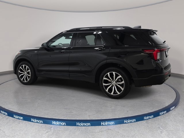 Used 2026 Ford Explorer ST-Line AWD/4WD image 9