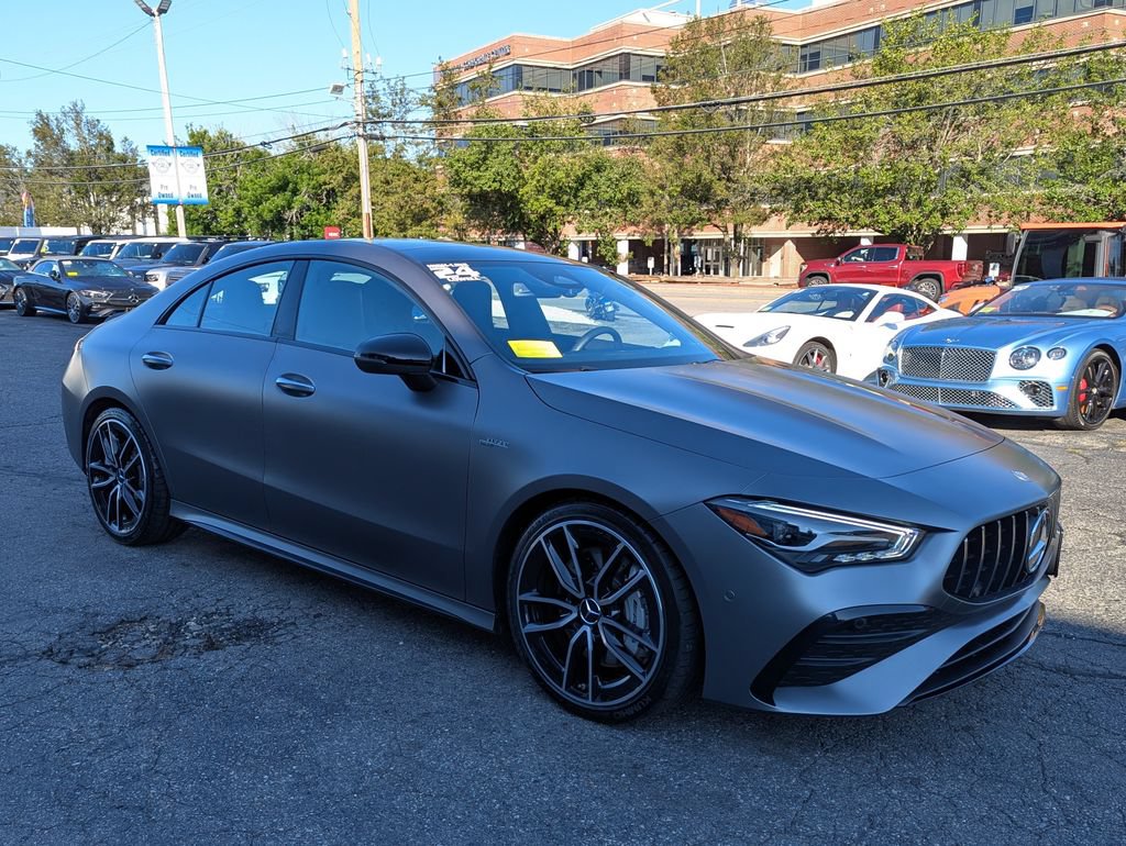 Used 2024 Mercedes-Benz CLA 35 AMG 4MATIC image 5