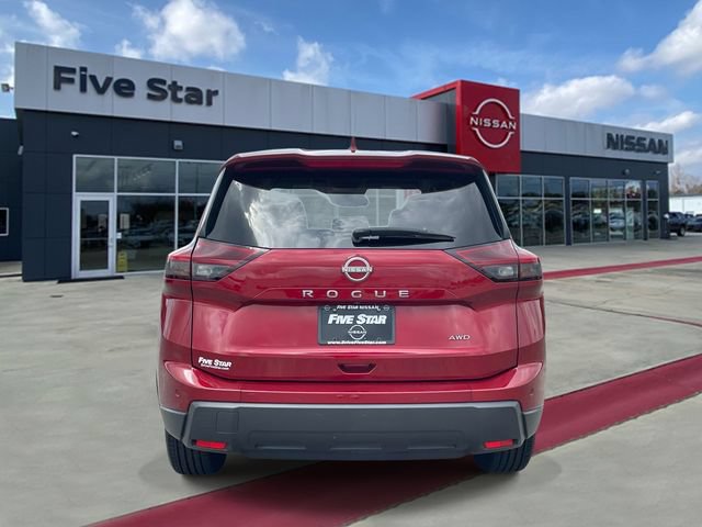 Used 2025 Nissan Rogue SV AWD/4WD image 5