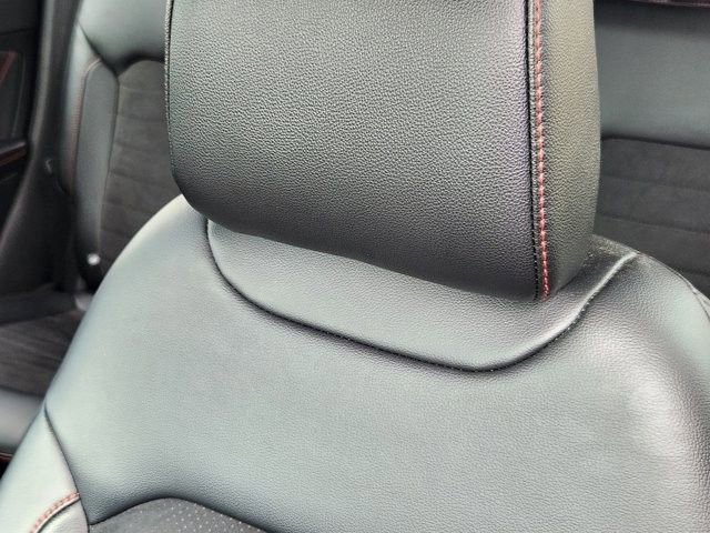 Used 2024 Ford Edge ST-Line AWD/4WD image 24