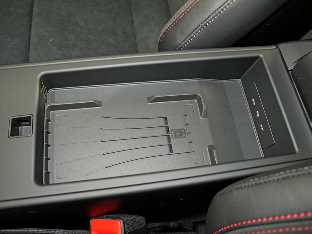 New 2026 Porsche 911 Carrera 4 GTS AWD/4WD image 35