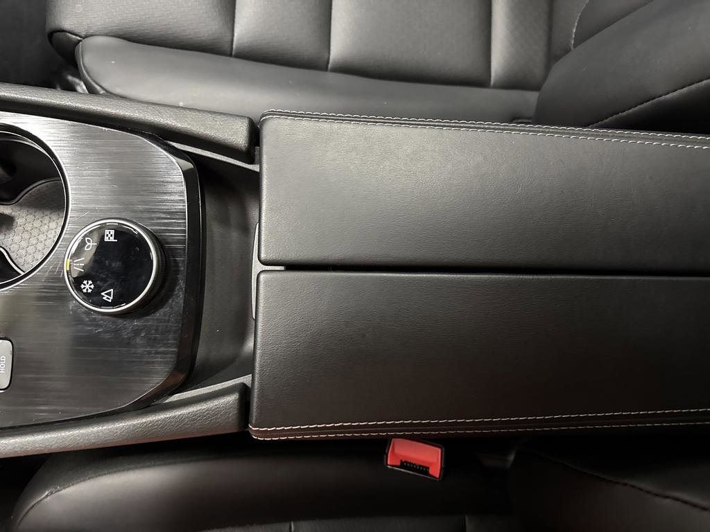 Used 2023 Nissan Rogue SV w/ SV Premium B Package image 20