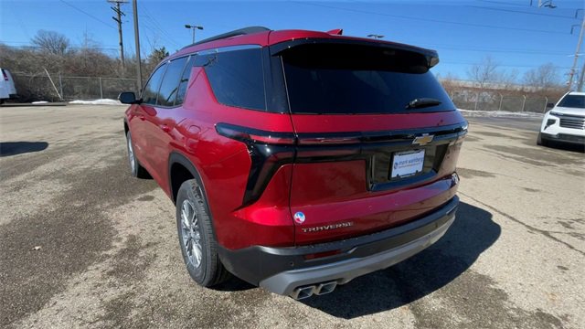New 2026 Chevrolet Traverse LT w/ Driver Confidence Package image 8
