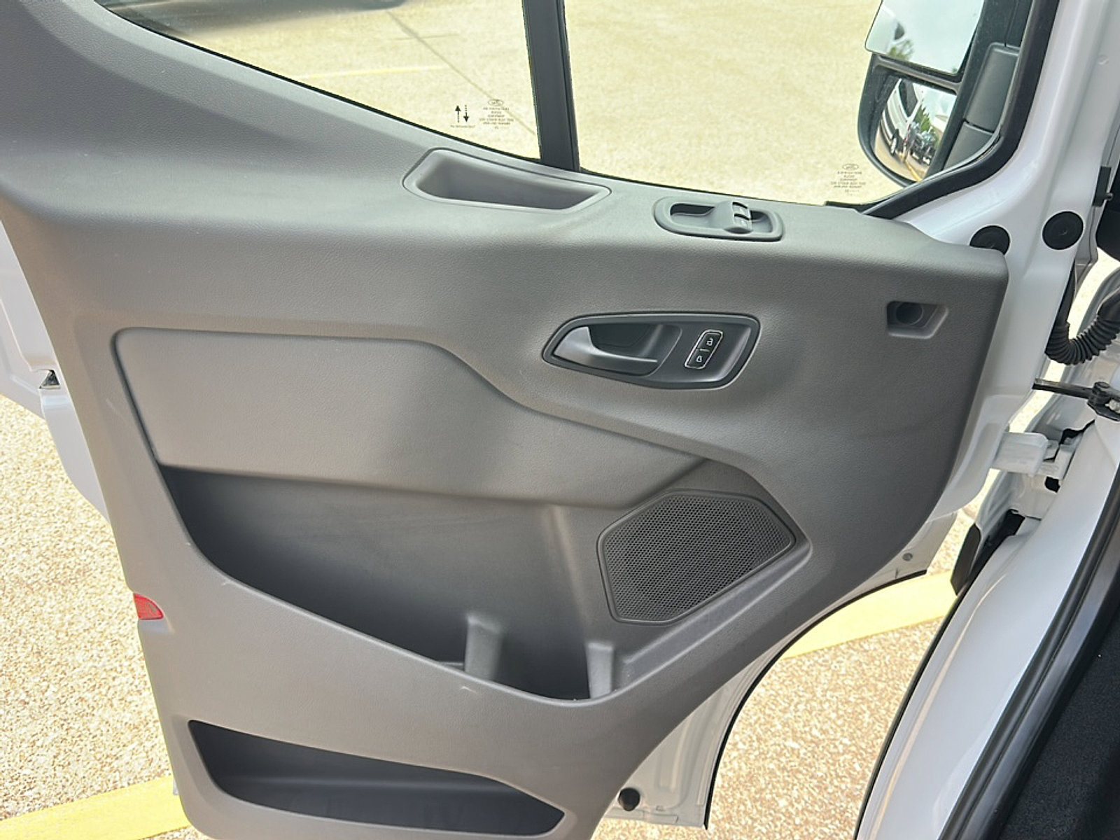 Used 2025 Ford Transit 350 XLT RWD image 20