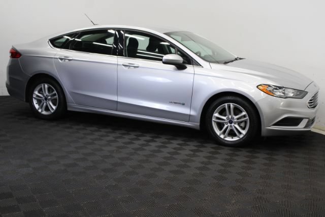 Used 2018 Ford Fusion SE FWD image 3