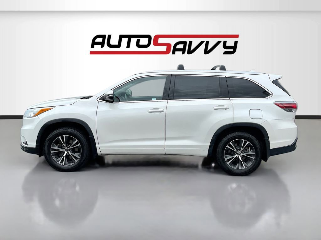 Used 2016 Toyota Highlander XLE image 4