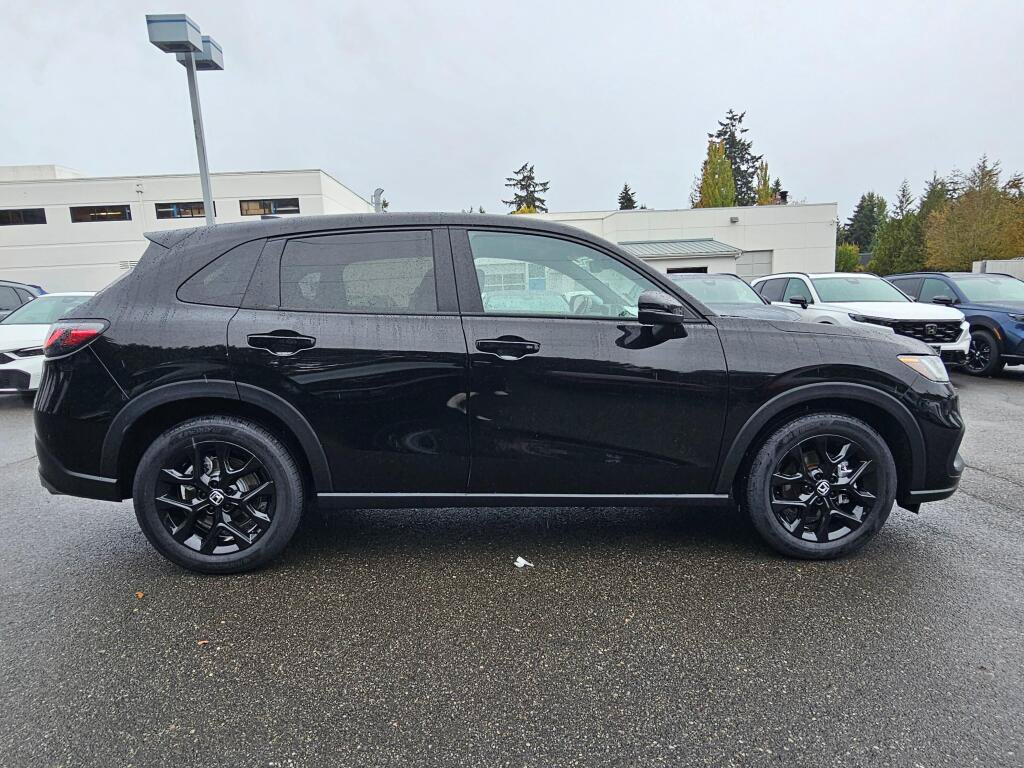 Certified 2024 Honda HR-V Sport image 8