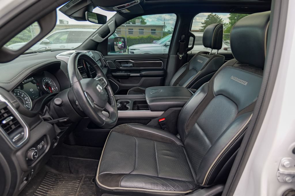 Used 2023 RAM 1500 Laramie AWD/4WD image 27
