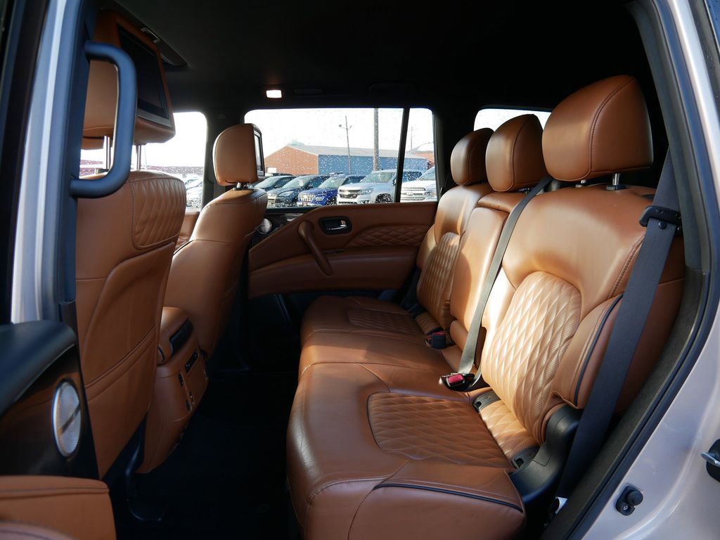 Used 2021 INFINITI QX80 Sensory w/ All-Season Package image 11