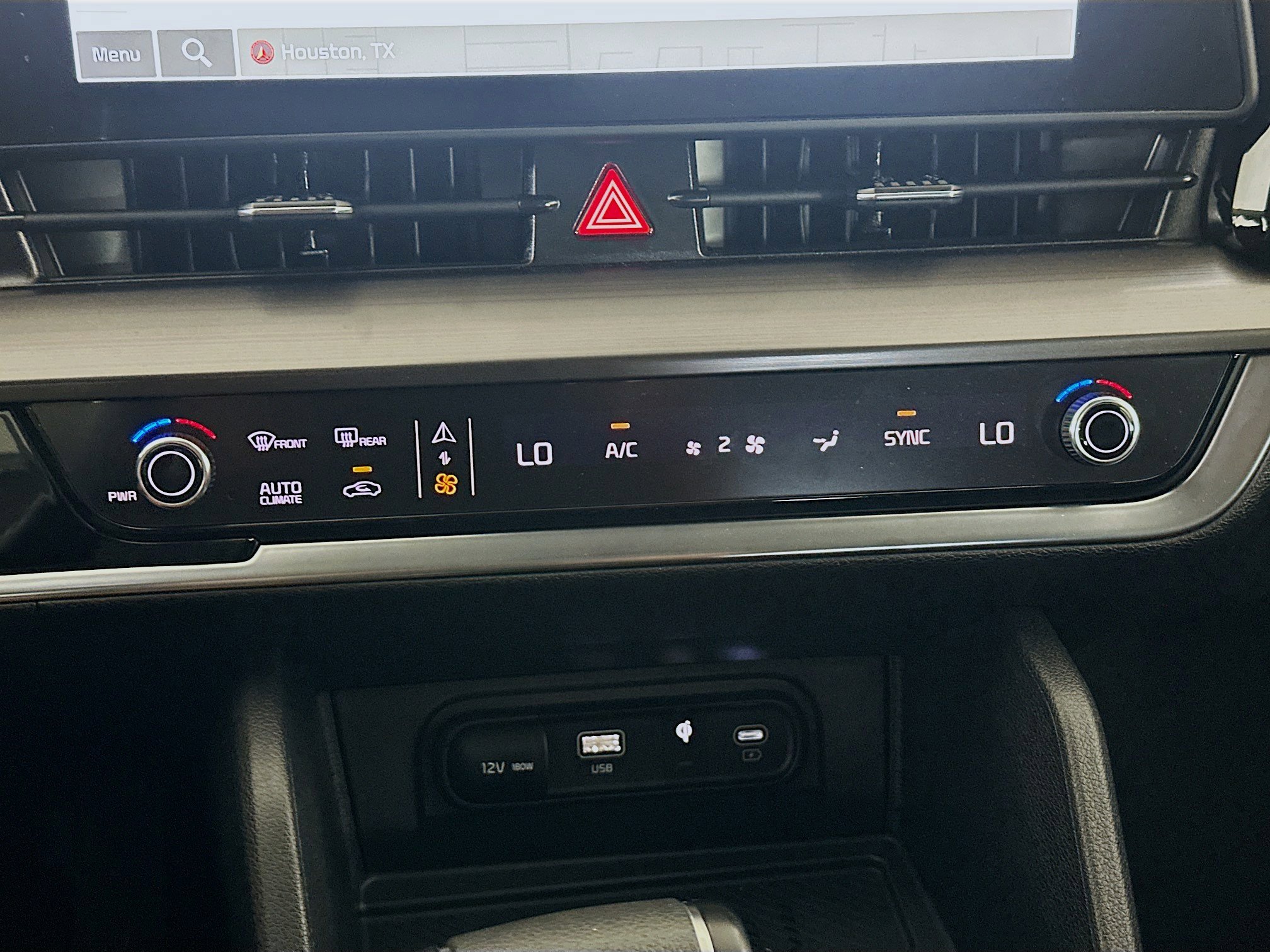 Used 2024 Kia Sportage EX image 24