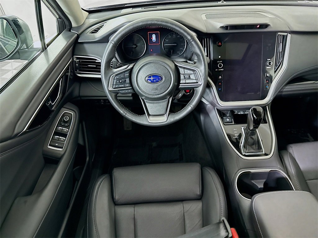 Certified 2025 Subaru Outback Limited image 4