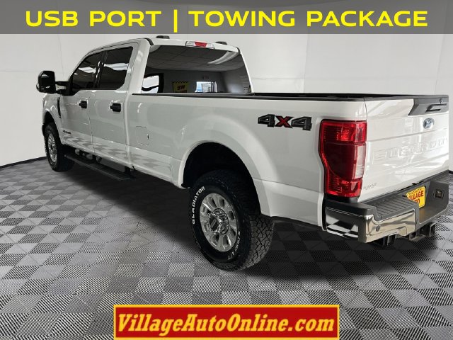 Used 2021 Ford F350 XLT AWD/4WD image 2