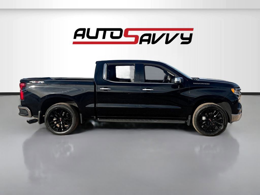 Used 2022 Chevrolet Silverado 1500 LTZ w/ Technology Package image 8