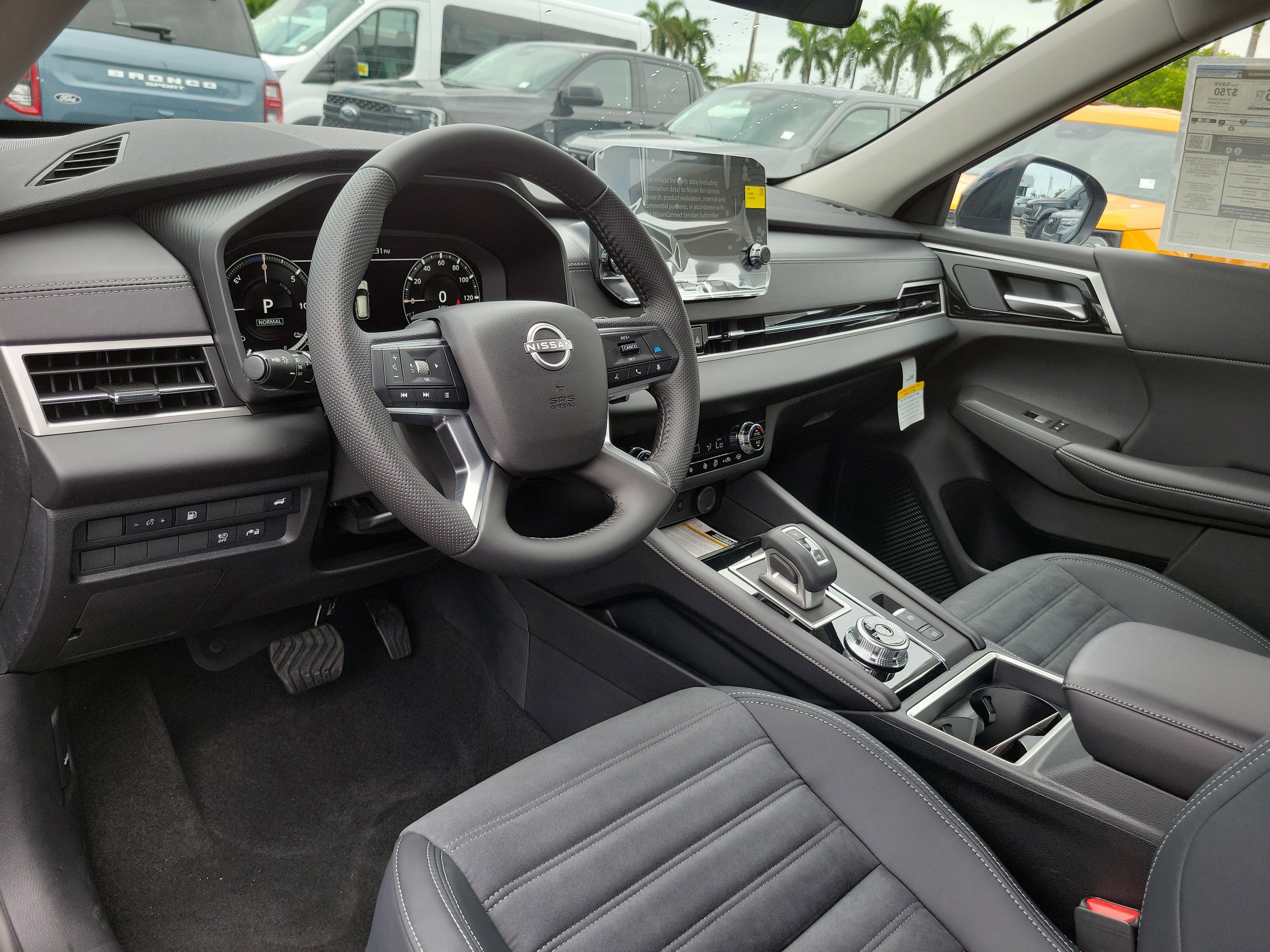 New 2026 Nissan Rogue SL AWD/4WD image 9