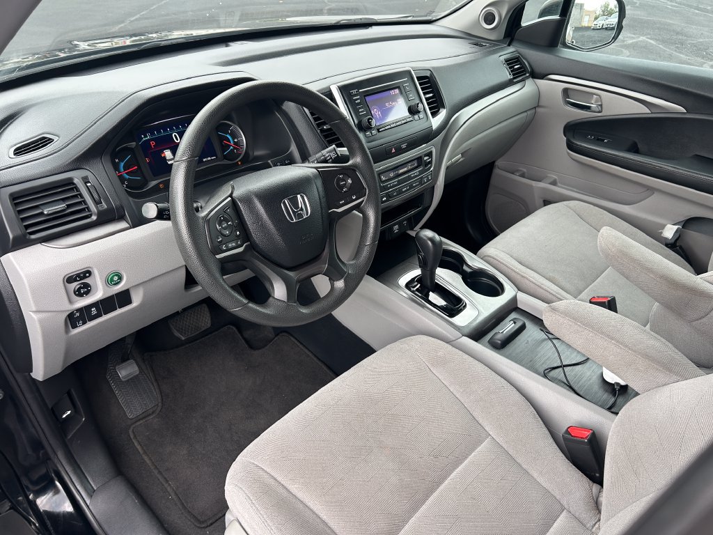 Used 2020 Honda Pilot LX image 23
