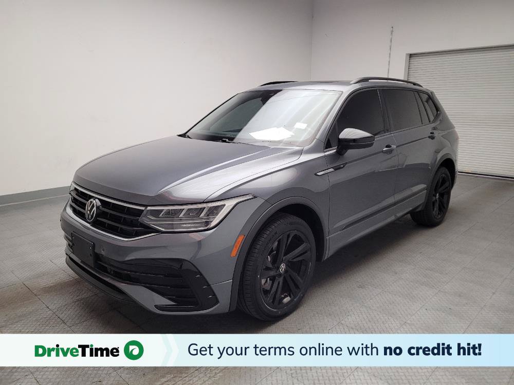 Used 2023 Volkswagen Tiguan SE R-Line FWD image 1
