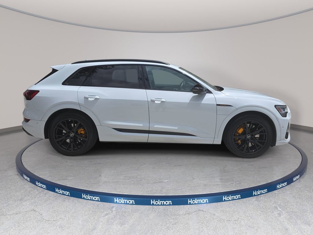 Used 2023 Audi e-tron Chronos w/ Chronos Package image 5