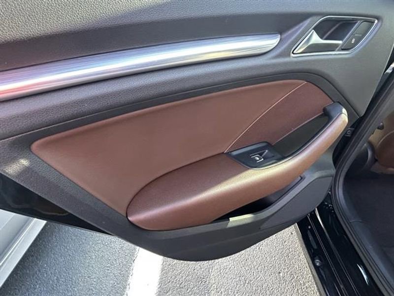 Used 2020 Audi A3 2.0T Premium image 23